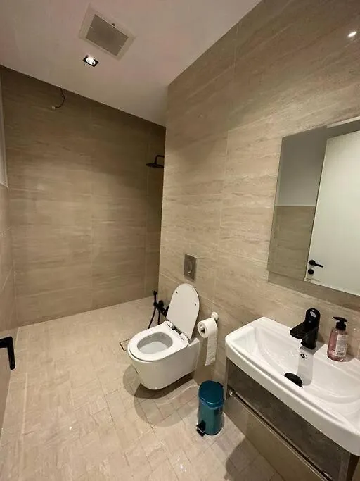شقة فاخرة بكمباوند بحي الملقا Luxurious Two-Bedroom Apartment Compound Al Malqa District Ριάντ